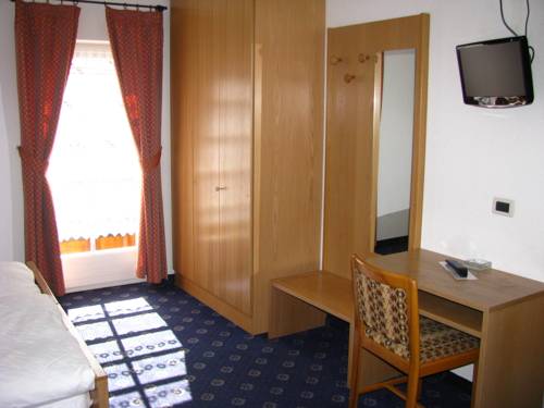 Imagen de la habitación del Hotel N&egrave;s Cr&eacute;pes. Foto 13