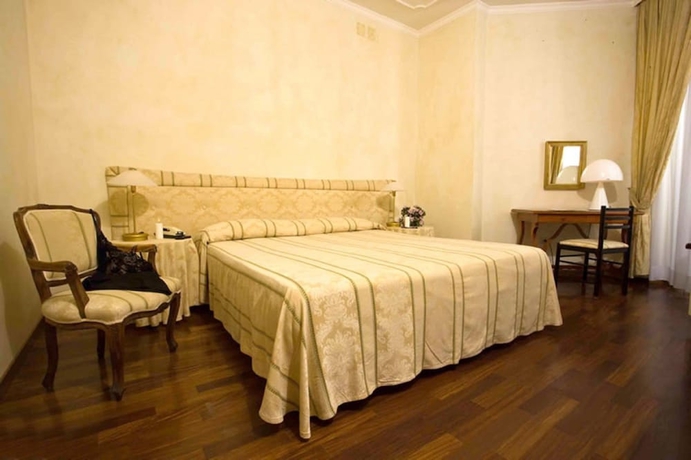 Imagen de la habitación del Hotel Negresco, Cattolica. Foto 3
