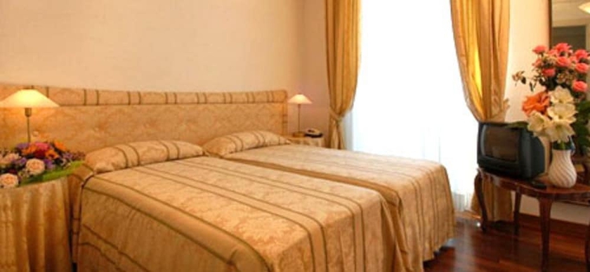 Imagen de la habitación del Hotel Negresco, Cattolica. Foto 9