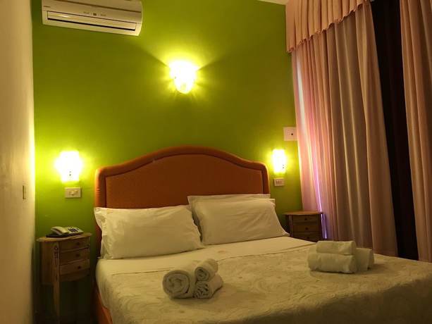 Imagen de la habitación del Hotel Negresco, Cervia. Foto 10