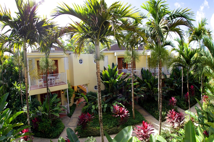 Imagen de los exteriores del Hotel Negril Palms. Foto 5