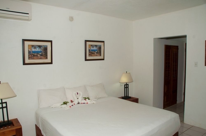 Imagen de la habitación del Hotel Negril Palms. Foto 4