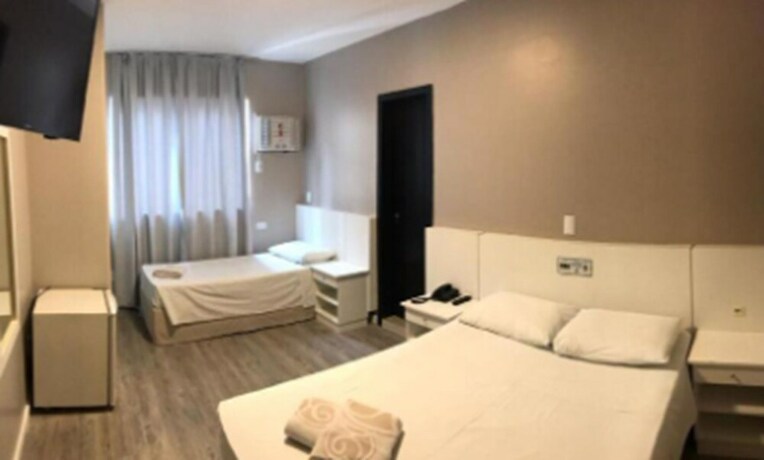 Imagen de la habitación del Hotel Negrini. Foto 12