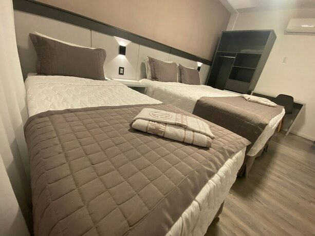 Imagen de la habitación del Hotel Negrini. Foto 19