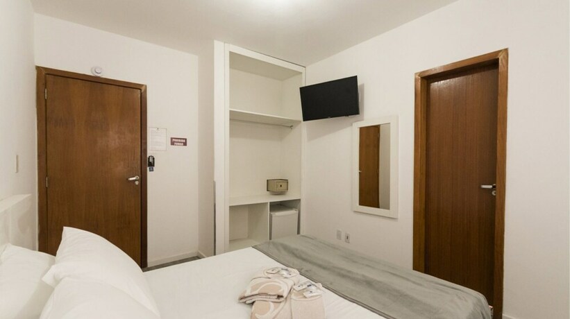 Imagen de la habitación del Hotel Negrini. Foto 24