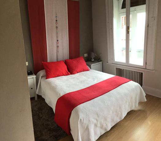 Imagen de la habitación del Hotel Neguri. Foto 2