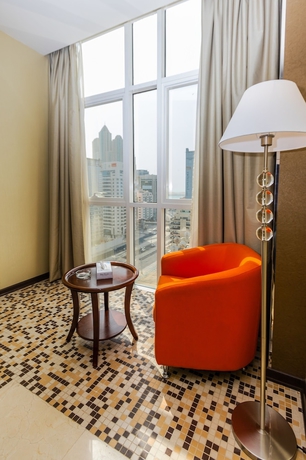 Imagen de la habitación del Hotel Nehal. Foto 15