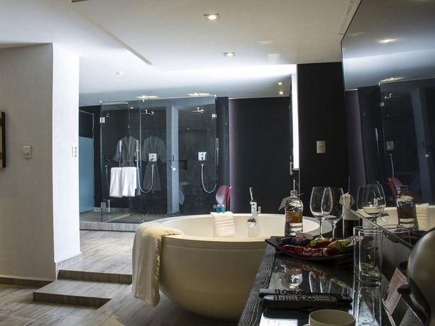 Imagen general del Hotel Nehotel Nueva Estancia. Foto 5