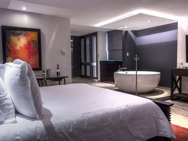 Imagen general del Hotel Nehotel Nueva Estancia. Foto 6