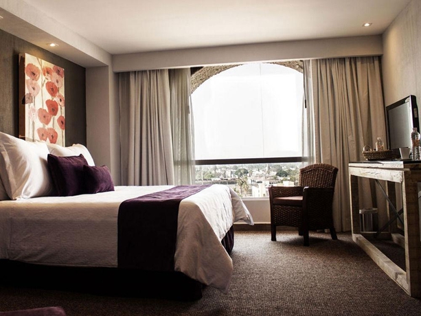 Imagen general del Hotel Nehotel Nueva Estancia. Foto 7