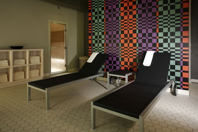 Imagen de la piscina del Hotel Neiburgs. Foto 16