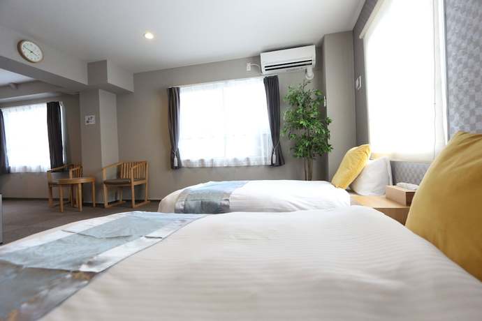 Imagen de la habitación del Hotel Neiraku. Foto 5