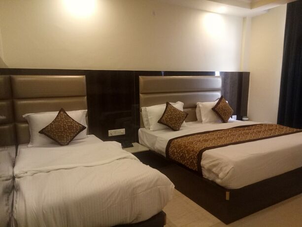 Imagen de la habitación del Hotel Nek. Foto 17