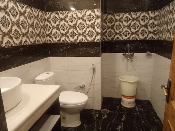 Imagen de la habitación del Hotel Nek. Foto 21