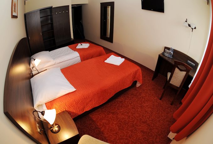 Imagen de la habitación del Hotel Nekla. Foto 5