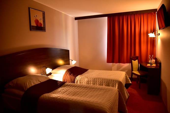 Imagen de la habitación del Hotel Nekla. Foto 6