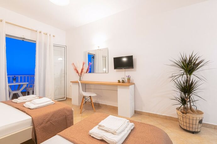 Imagen general del Hotel Nel Mare Studios. Foto 4