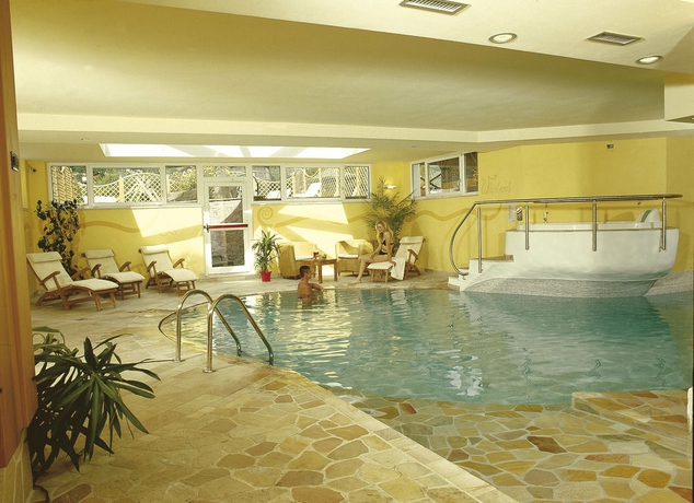 Imagen de la piscina del Hotel Nele. Foto 10