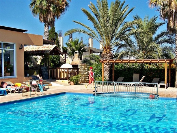 Imagen general del Hotel Nelia Beach. Foto 3