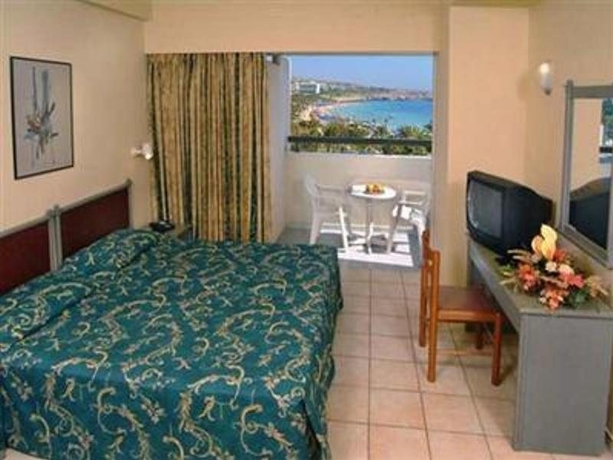 Imagen general del Hotel Nelia Beach. Foto 6