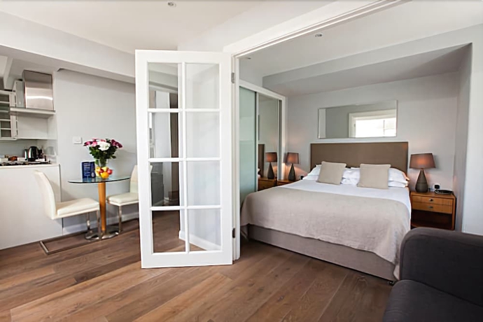 Imagen de la habitación del Hotel Nell Gwynn House. Foto 4