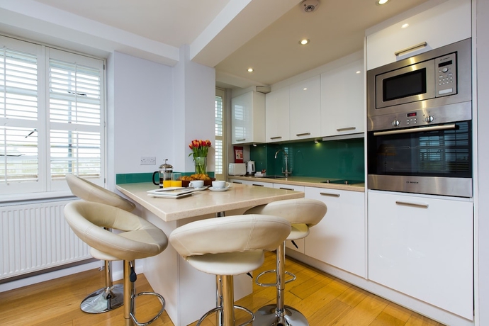 Imagen de la habitación del Hotel Nell Gwynn House. Foto 5