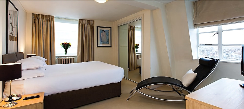 Imagen de la habitación del Hotel Nell Gwynn House. Foto 9