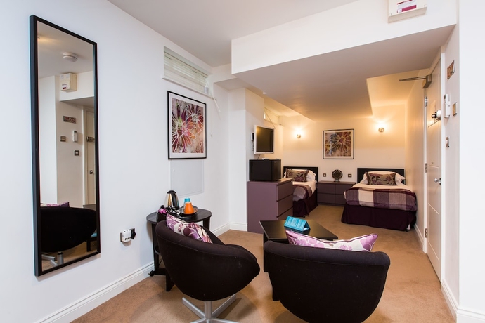 Imagen de la habitación del Hotel Nell Gwynn House. Foto 14