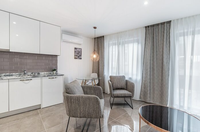 Imagen de la habitación del Hotel Nellandandandjess. Foto 16