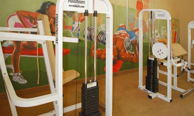 Imagen de los interiores del Hotel Nellis Suites at Main Gate. Foto 3