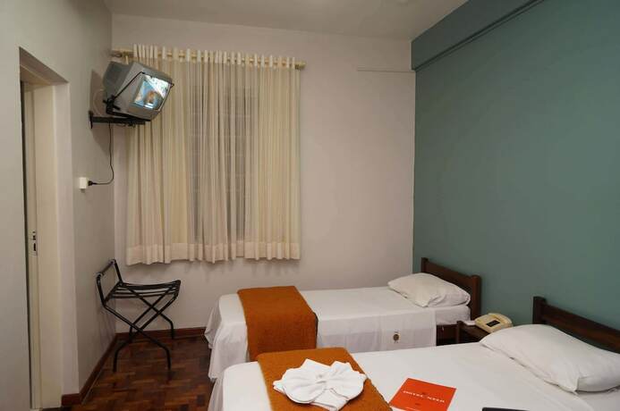 Imagen de la habitación del Hotel Nelo. Foto 15