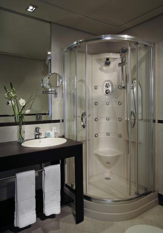 Imagen de la habitación del Hotel Nelva. Foto 9