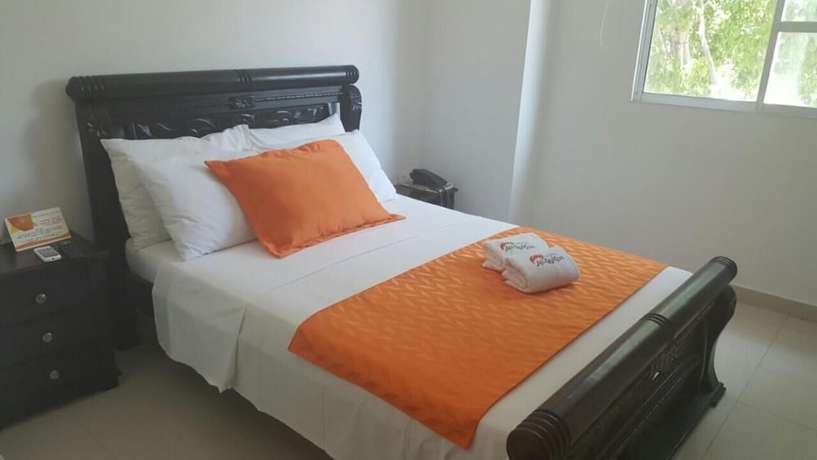 Imagen de la habitación del Hotel NelyMar. Foto 8