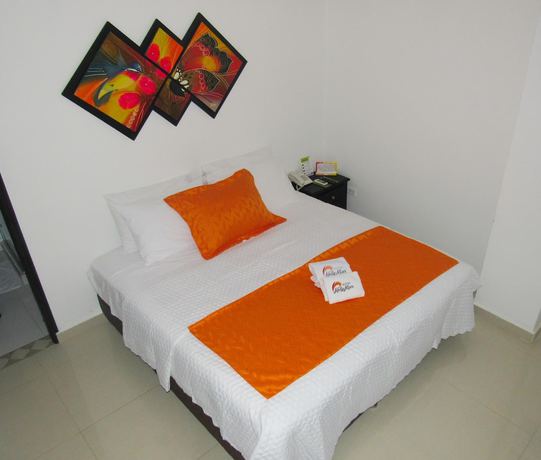 Imagen de la habitación del Hotel NelyMar. Foto 13