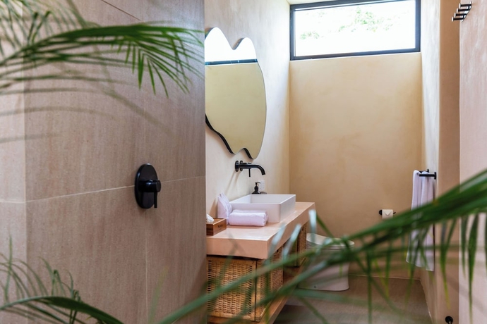Imagen de la habitación del Hotel Nema Uluwatu. Foto 6