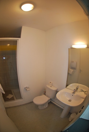 Imagen de la habitación del Hotel Nemea Appart Toulouse Aéroport. Foto 12