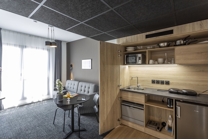 Imagen de la habitación del Hotel Nemea Appart`Riviera Nice Aeroport. Foto 10