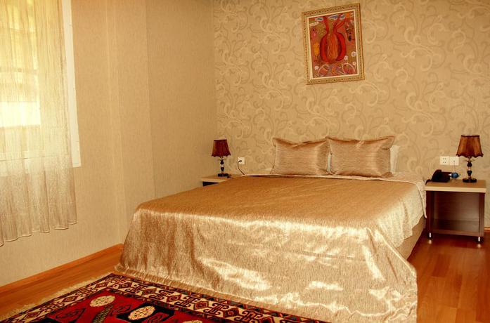 Imagen de la habitación del Hotel Nemi, Baku. Foto 3