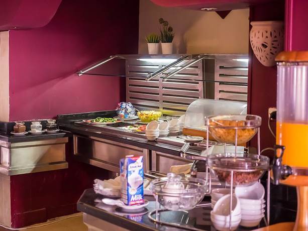 Imagen del bar/restaurante del Hotel Nemo Dive Club and. Foto 8