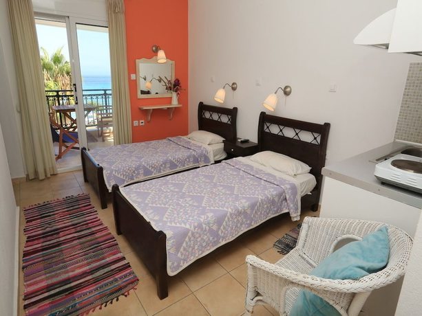 Imagen de la habitación del Hotel Nemo Studios. Foto 15