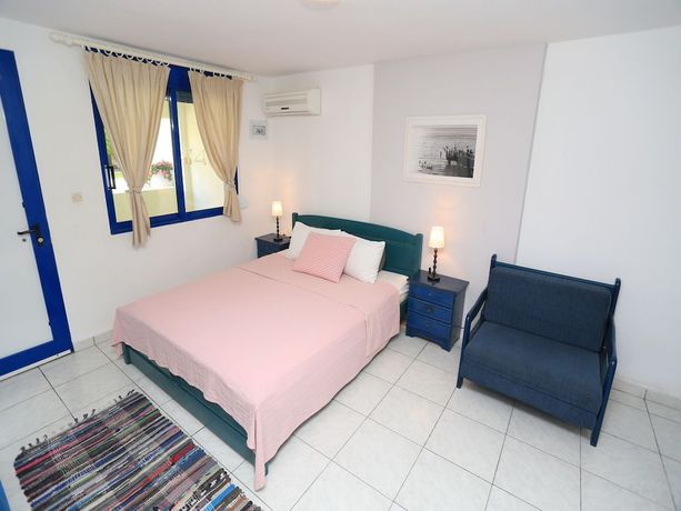 Imagen de la habitación del Hotel Nemo Studios. Foto 18