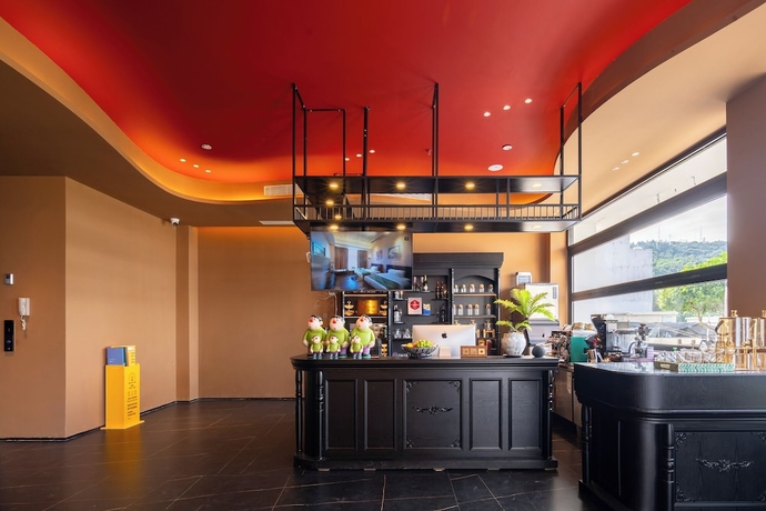 Imagen de los interiores del Hotel Nemo\'s Home seaside INN. Foto 15