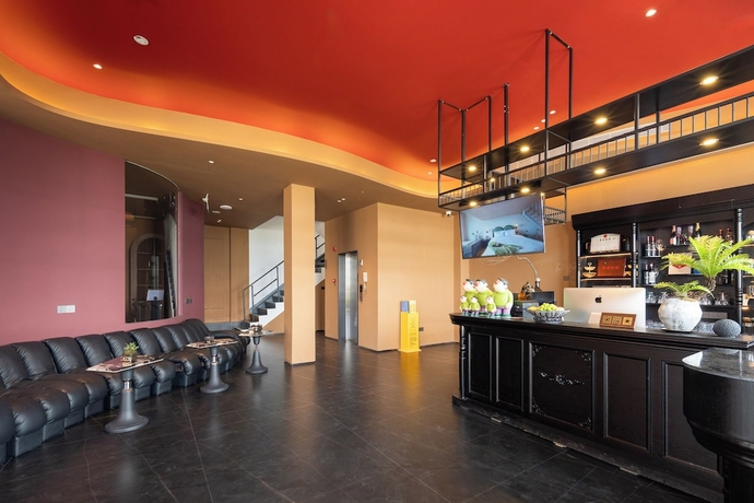 Imagen de los interiores del Hotel Nemo\'s Home seaside INN. Foto 16