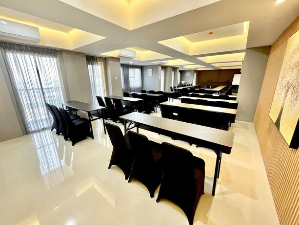 Imagen general del Hotel Nemuru Ciputat. Foto 8
