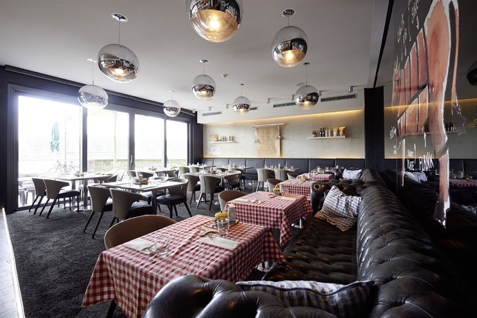 Imagen del bar/restaurante del Hotel Nena Hotel Bremen by LESA. Foto 2