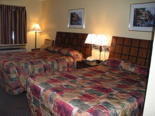 Imagen de la habitación del Hotel Nendels Inn and Suites. Foto 12