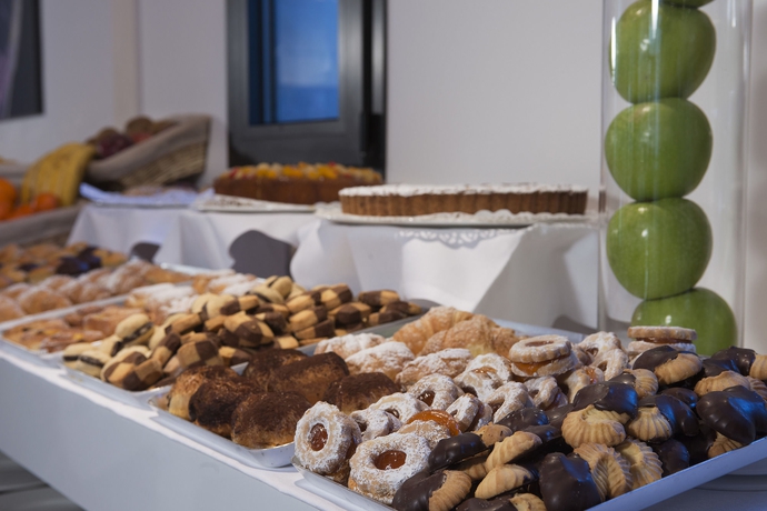 Imagen del bar/restaurante del Hotel Neo, Bresso. Foto 4