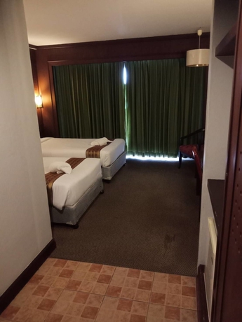 Imagen de la habitación del Hotel Neo Hatyai. Foto 9