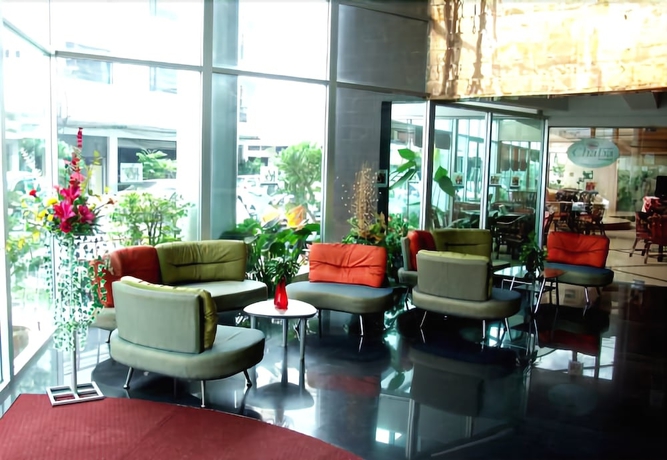 Imagen de los interiores del Hotel Neo Hatyai. Foto 18