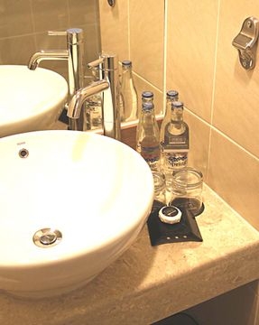 Imagen general del Hotel Neo Kuta Jelantik Bali. Foto 11